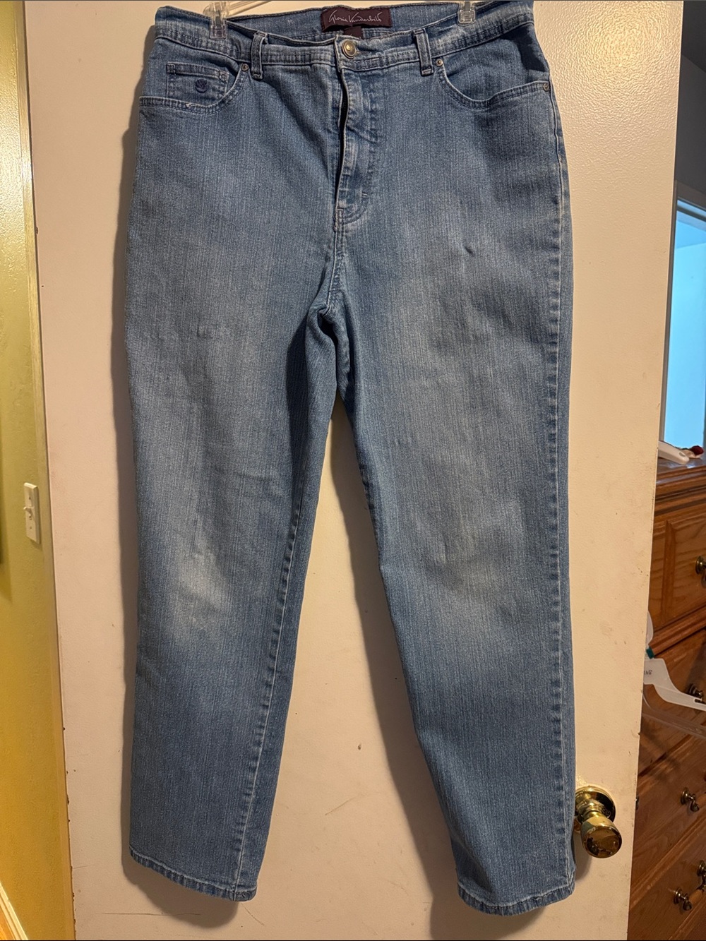 Classic Light Blue Women's Jeans